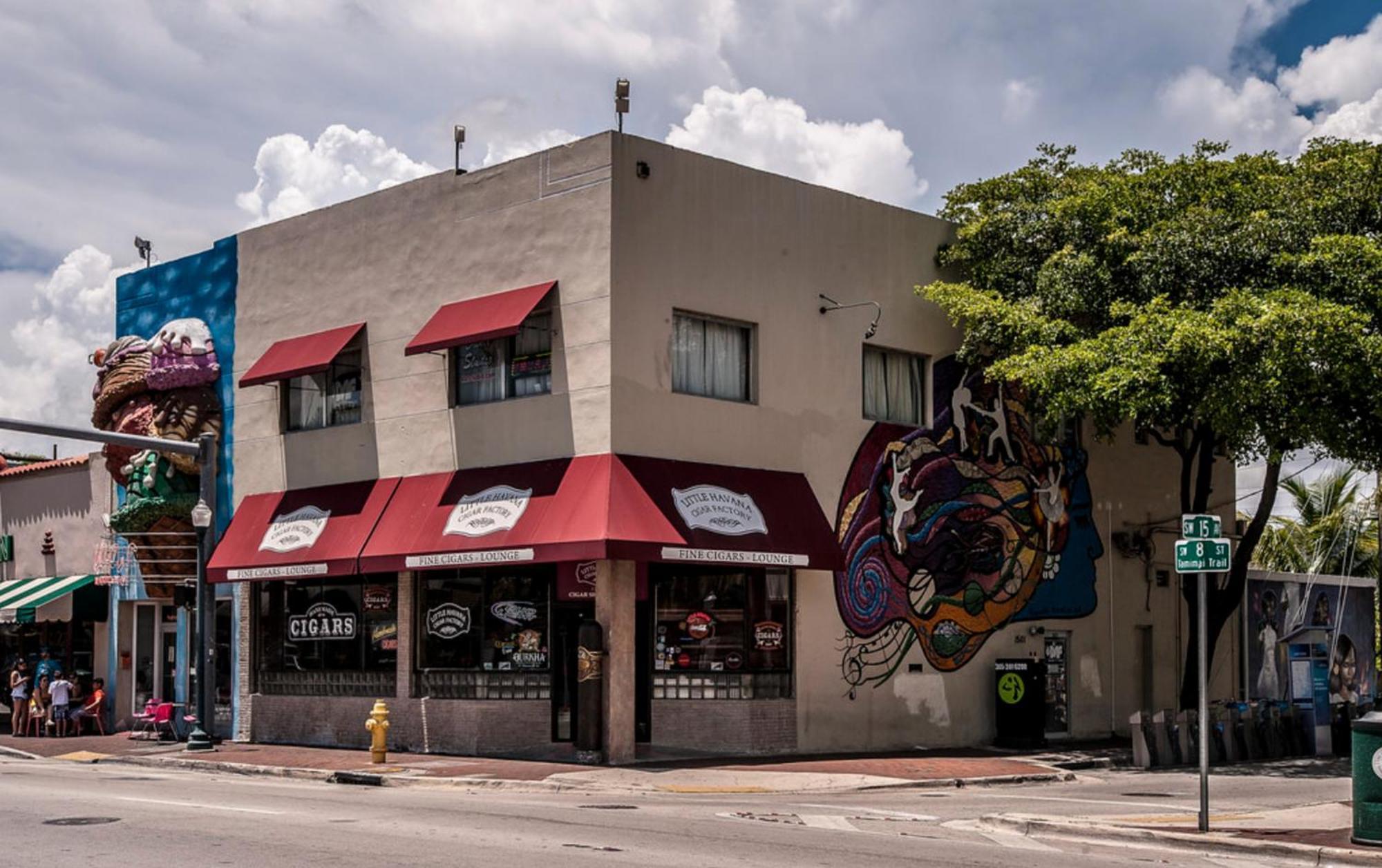 B1 Best Value On Private Bedroom With Private Bathroom In Little Havana, Miami Bagian luar foto
